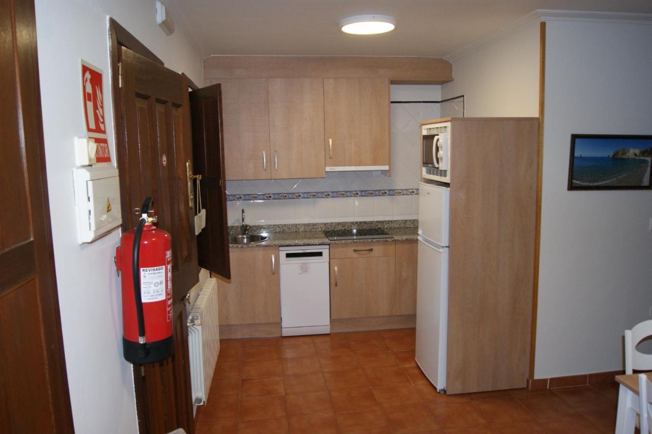 Apartamentos Camin De Pelayo Las Rozas Екстериор снимка