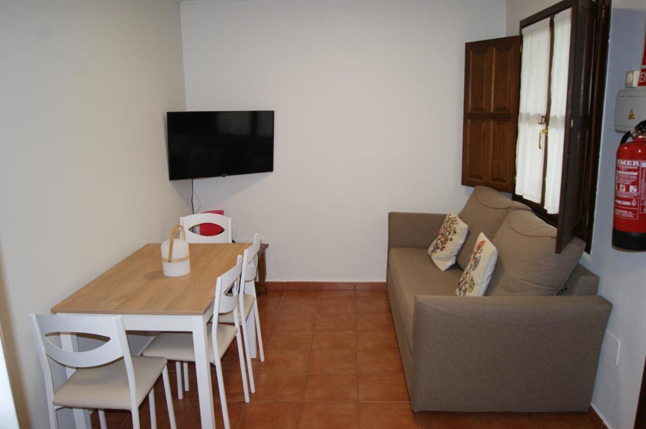 Apartamentos Camin De Pelayo Las Rozas Екстериор снимка